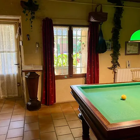 Locastillon 住宿加早餐酒店 3*