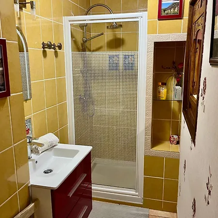 Bed & Breakfast Locastillon 3*