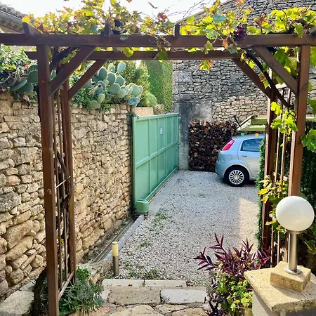 住宿加早餐酒店 Locastillon 3*