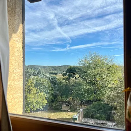 住宿加早餐酒店 Locastillon