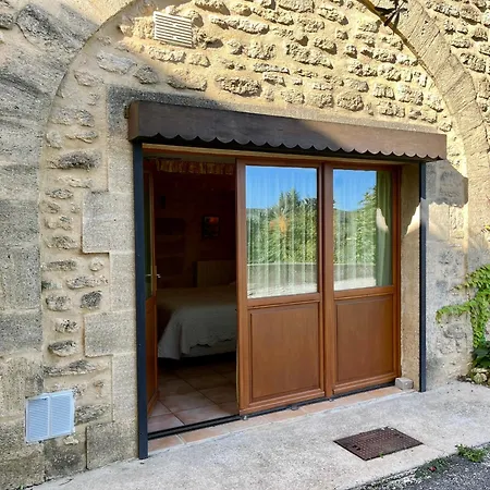 Locastillon 住宿加早餐酒店 3*