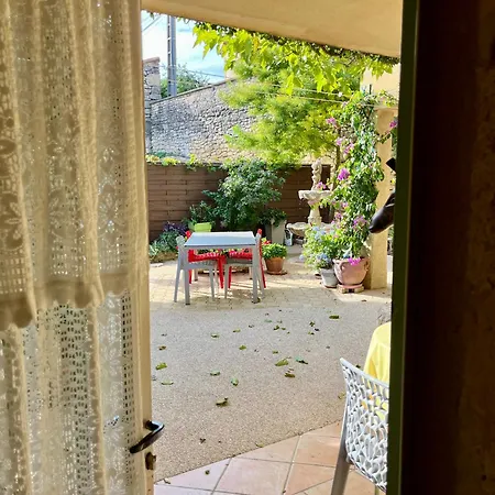 住宿加早餐酒店 Locastillon 3*