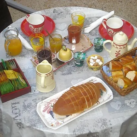 Bed & Breakfast Locastillon 3*