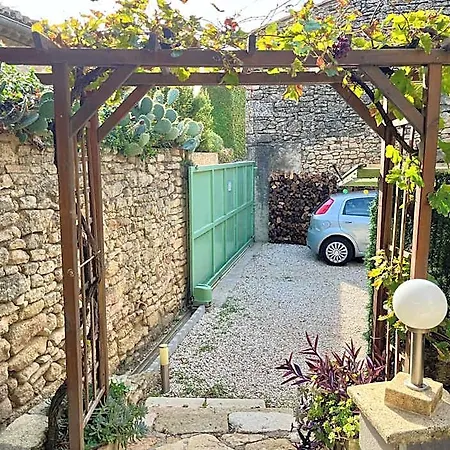 Bed & Breakfast Locastillon