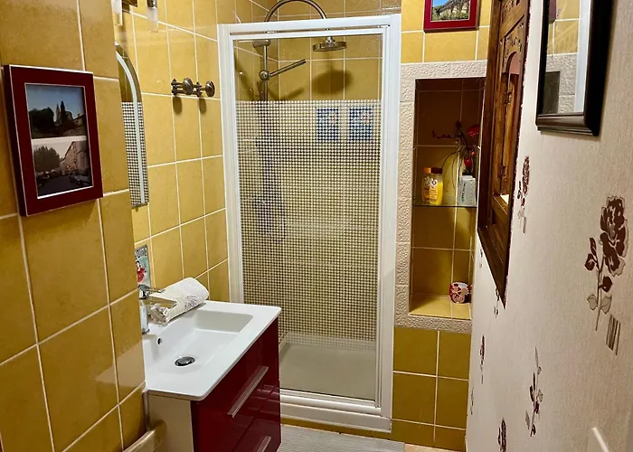 Nocleg ze śniadaniem Locastillon 3*